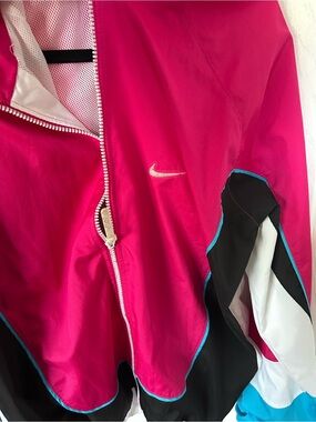Nike Women's Colorblock Pink and Black Athletic Pullover